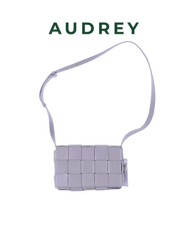 V6 AUDREY Lambskin Cassette Bag in Gray