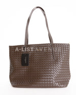 Flora & Co Paris Woven Tote Bag In Chocolate