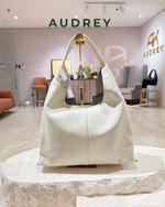 F9 AUDREY Cowhide Shoulder Bag in White