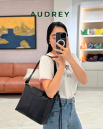 F10 AUDREY Cowhide LC Bag in Black