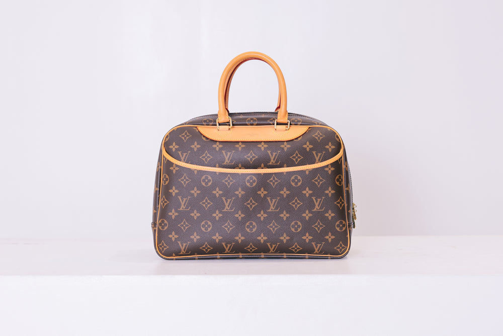 LV Deauville Handbag Monogram Canvas