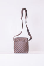 LV Damier Ebene Canvas Trotteur Beaubourg PM
