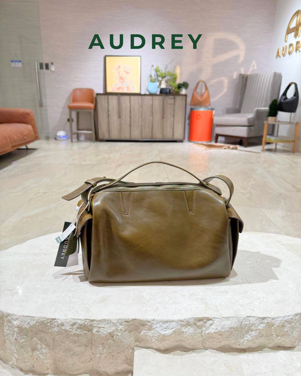 F12 AUDREY Cowhide Doctors Bag in Olive