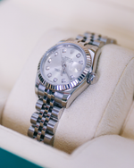 Rolex Lady-Datejust 26mm Silver Diamond-set Dial