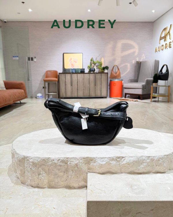 F3 AUDREY Cowhide Small Moon Bag in Black