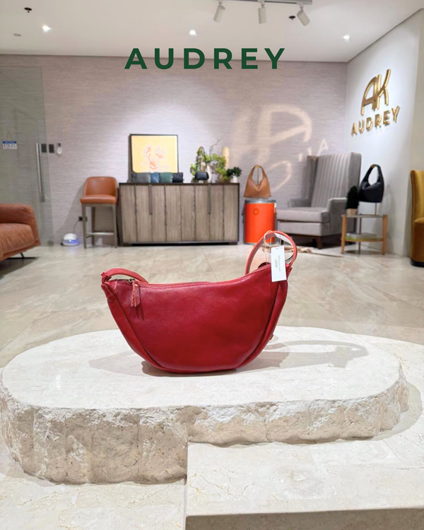 F3 AUDREY Cowhide Small Moon Bag in Red