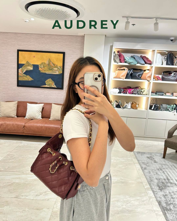 E9 AUDREY Cowhide Shoulder Bag in Maroon