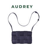 V6 AUDREY Lambskin Cassette Bag in Black