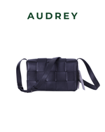 V6 AUDREY Lambskin Cassette Bag in Black
