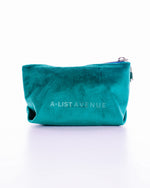 La Mer Pouch
