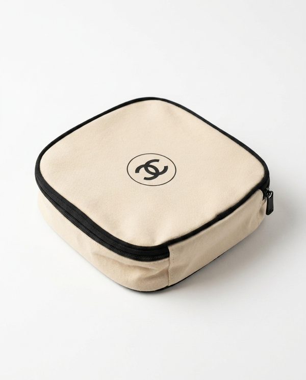 Chanel Les Beige Pouch